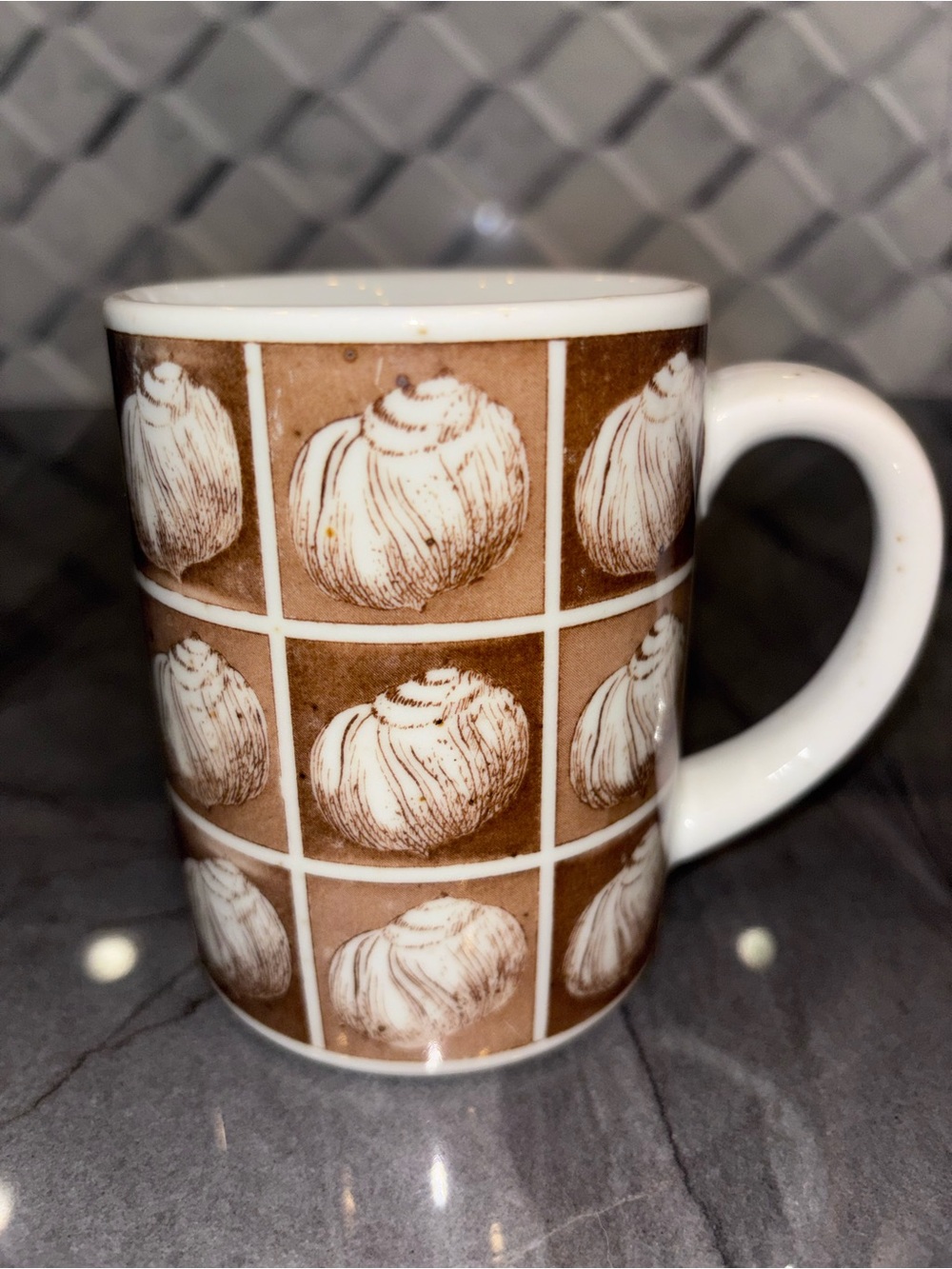 Otagiri vintage seashell tun turbo speckled brown print coffee mug Japan